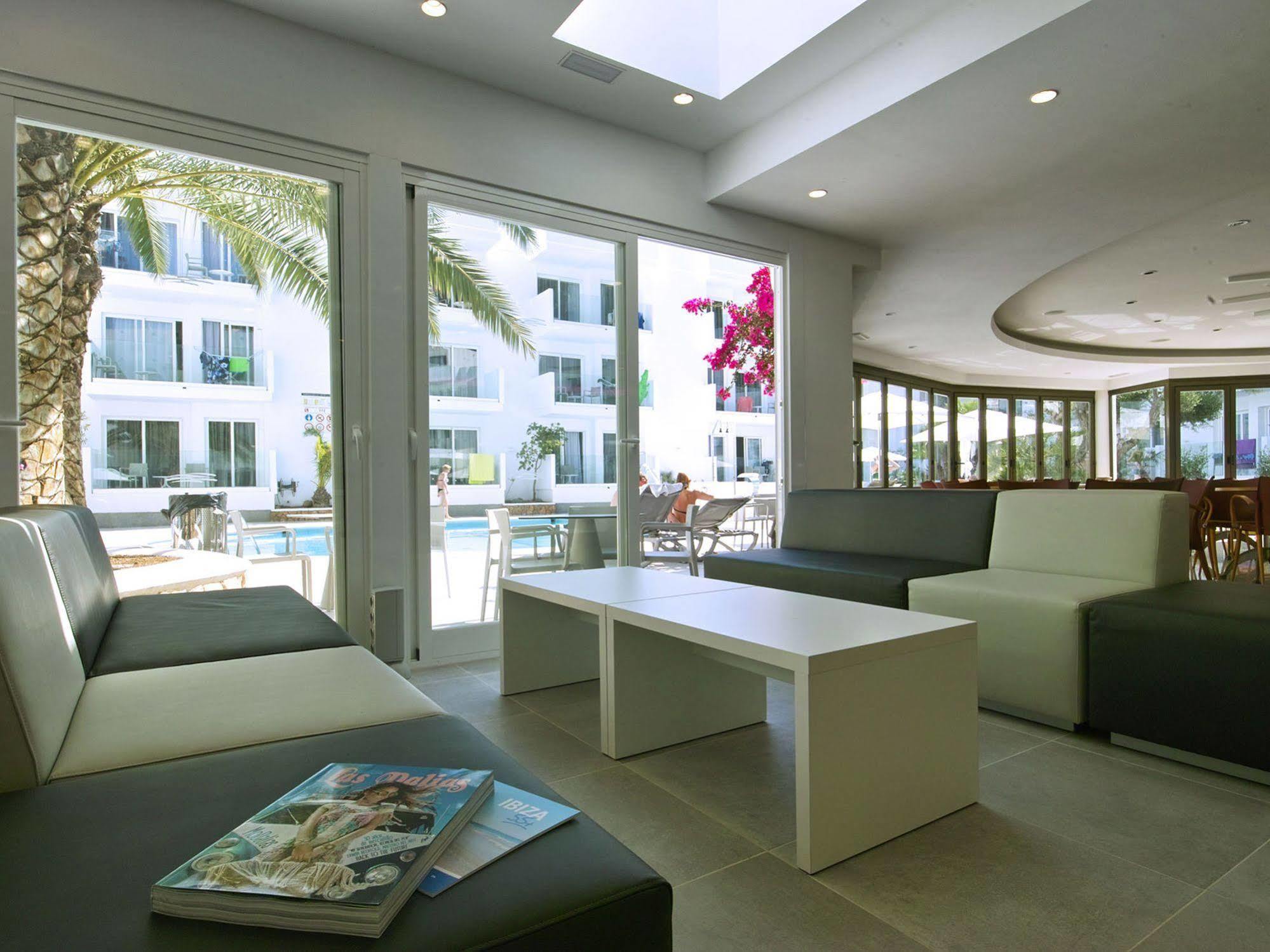 Balansat Prestige Apartments Na Xamena Exteriér fotografie