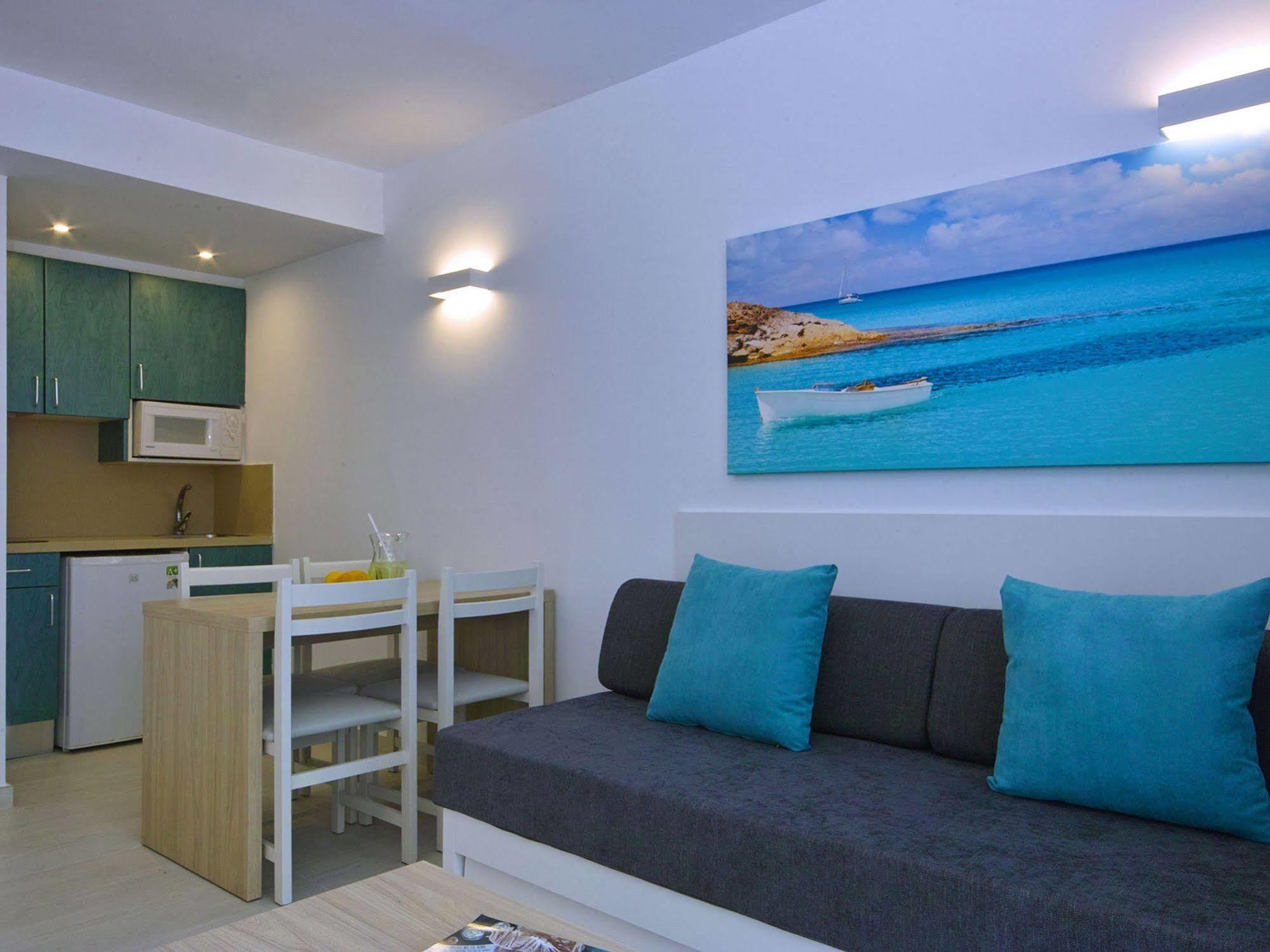 Balansat Prestige Apartments Na Xamena Exteriér fotografie